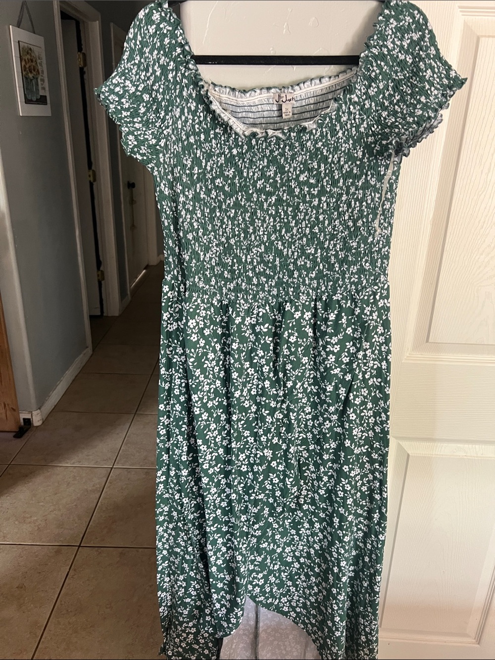 Justify Green and White Floral Smocked Midi Dress